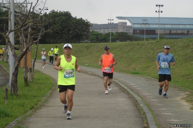 【約2000張 相片分享】2013台北大學12小時超級馬拉松