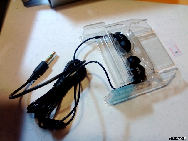 SONY F806 MP3 Player 簡單開箱