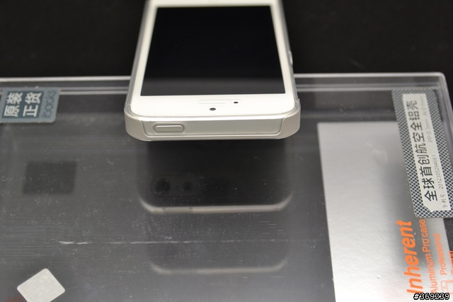 [開箱] iBacks iPhone5 全鋁超薄手機殼 原色系 inherent