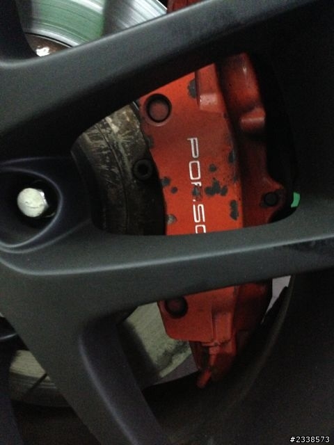 請教達人這顆porsche卡鉗是什麼車型的？