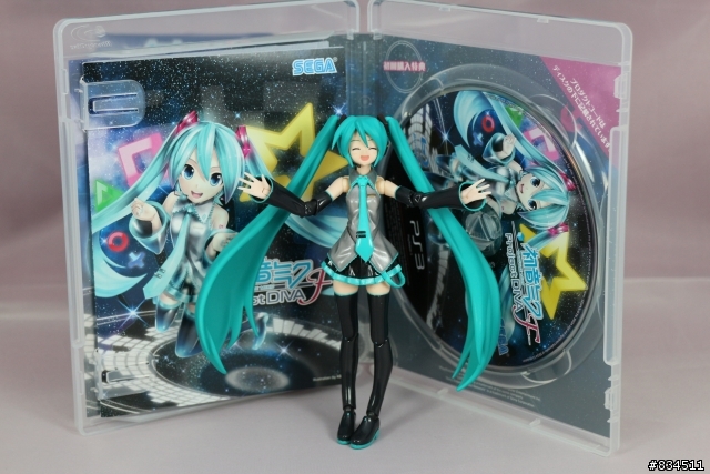 【開箱超劇場】『 初音ミク -Project DIVA- F 』( SEGA-STORE店頭預約特典版 )  簡單介紹~♪