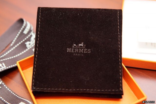 平凡之中的不平凡--Hermes "Clic H Laque" 琺瑯手環 (特別附錄: S/S '13商品DM參考)