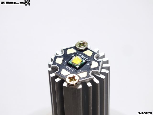 [開箱] 最高性能CREE XM-L 第二代 XM-L2 LED