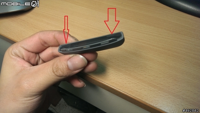有關hTC one  原廠保護殼型號C840 會干擾保護貼排除辦法