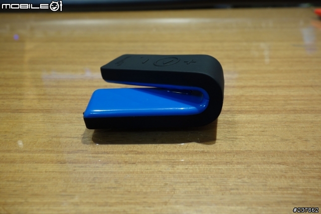 藍螞蟻藍芽耳機(BlueAnt Ribbon)簡單開箱