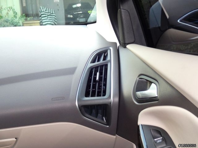 2013 THE ALL-NEW FOCUS 24小時免費開回家 非常不專業心得分享