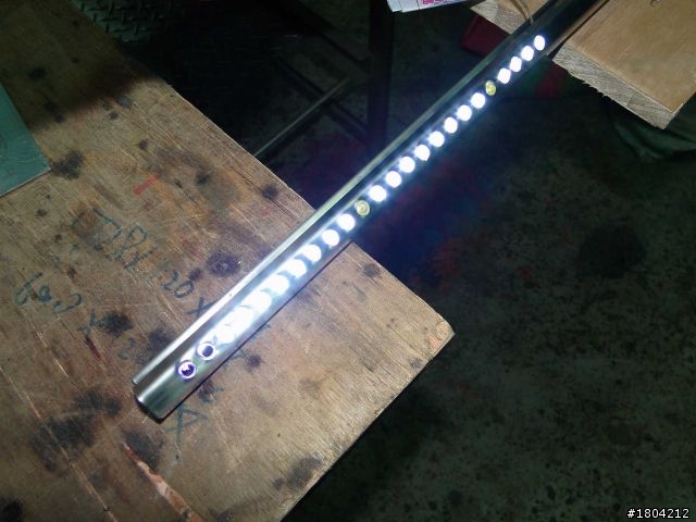 自製不鏽鋼機車後扶手之--牛角