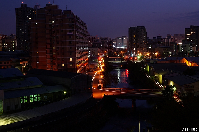 SONY NEX6(SEL35F18) 夜景分享&曝光時間請教??