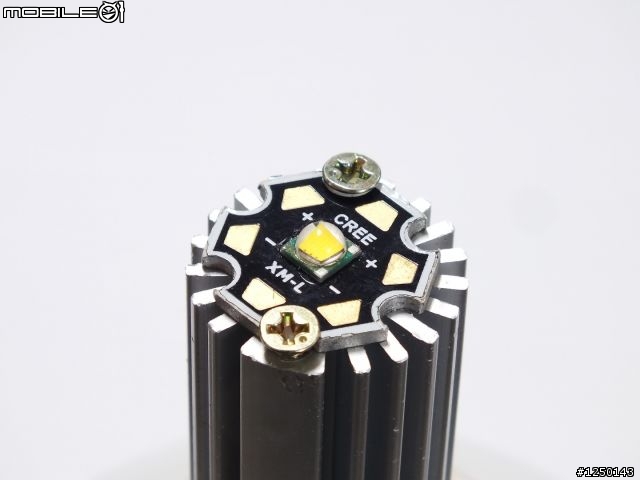 [開箱] 最高性能CREE XM-L 第二代 XM-L2 LED