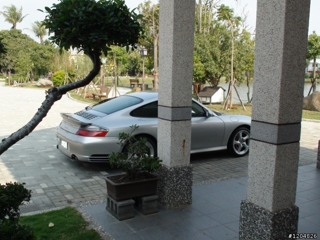[關箱] 996 turbo