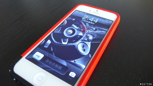 elago Glide S5 + elago Slim Fit 2 法拉利保護殼 for iPhone5 開箱分享