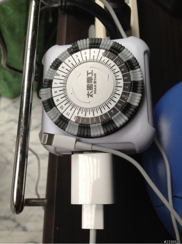 『請益』電池電量顯示問題 ios6.1.2 iphone5