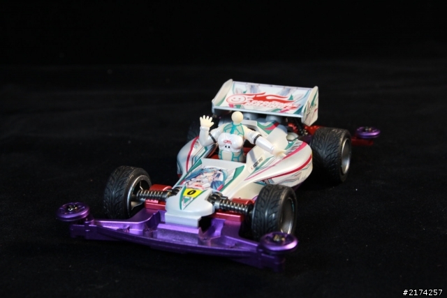＜作品分享＞Mini黏土人 Racing初音 2012 Ver. +四驅車