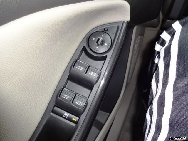 2013 THE ALL-NEW FOCUS 24小時免費開回家 非常不專業心得分享