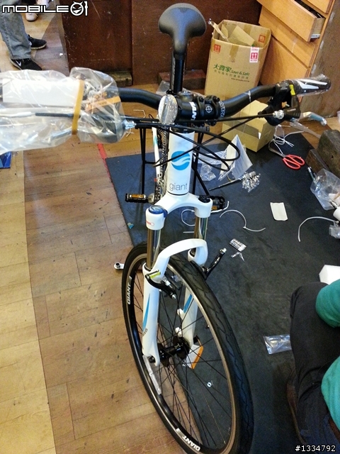 [開箱文]一次開兩箱 Giant TALON W女款登山車 + Giant ATX PRO登山車