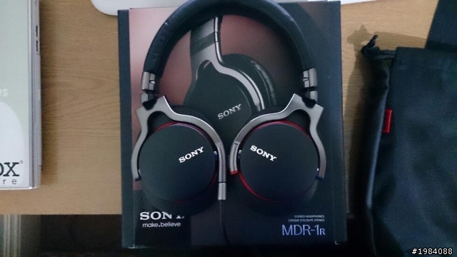 [開箱] Sony Xperia Z 不專業之開箱圖~