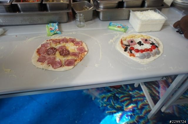 想入手炫目版 請勸敗～同場加映DIY窯烤Pizza趣