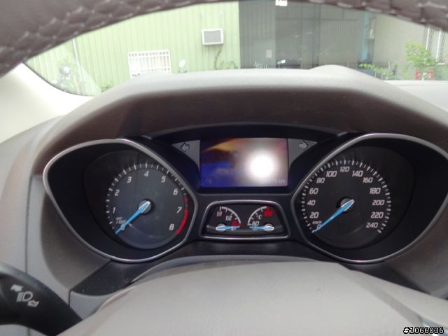2013 THE ALL-NEW FOCUS 24小時免費開回家 非常不專業心得分享