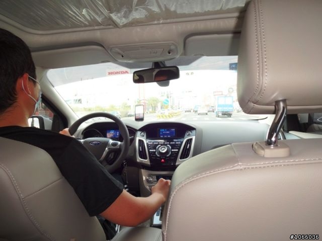 2013 THE ALL-NEW FOCUS 24小時免費開回家 非常不專業心得分享