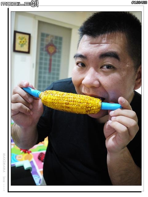 好老公 分享在家自己烤玉米料理。。