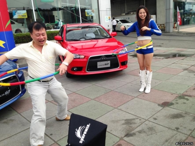 小惡魔閃光四射！不怕瞎掉的請進