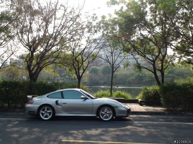 [關箱] 996 turbo