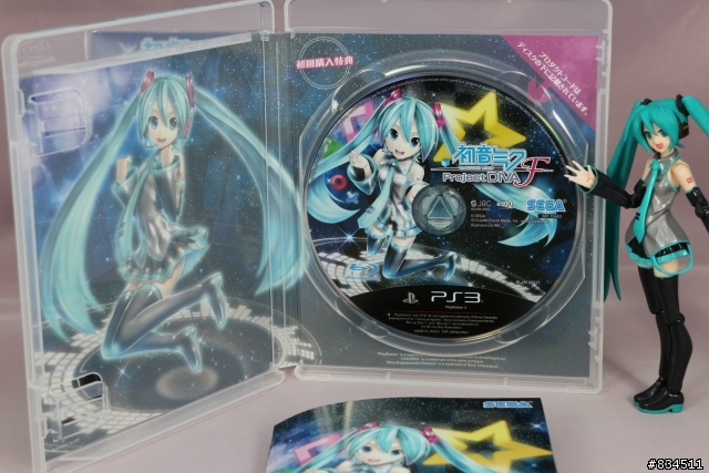 【開箱超劇場】『 初音ミク -Project DIVA- F 』( SEGA-STORE店頭預約特典版 )  簡單介紹~♪