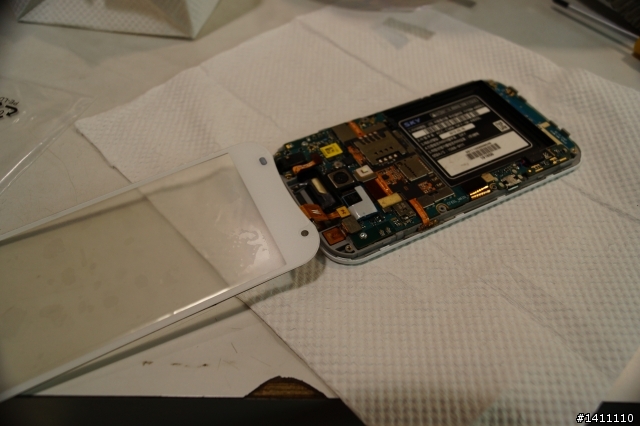 [DIY]泛泰 SKY A820L 觸控螢幕更換實錄