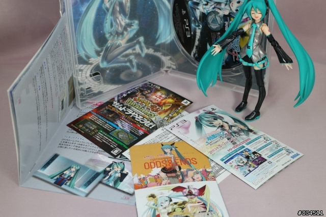 【開箱超劇場】『 初音ミク -Project DIVA- F 』( SEGA-STORE店頭預約特典版 )  簡單介紹~♪
