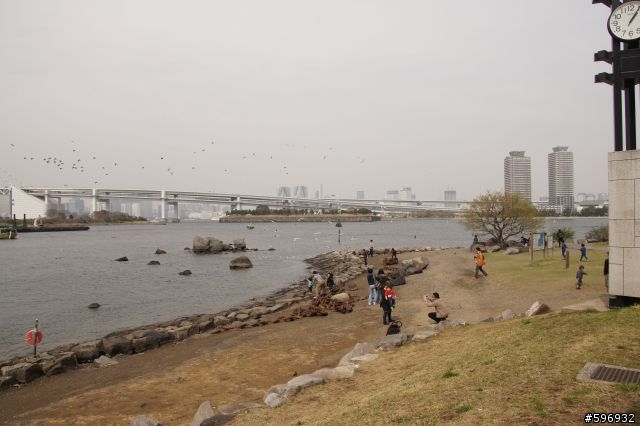 2013 DEFY 3 開箱 + 賞櫻花 + 台場彩虹大橋 一日遊