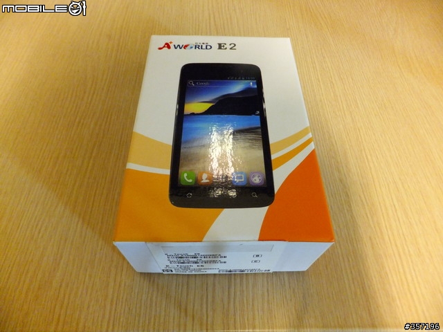 A+World E2 (K-Touch E6)  4.5吋大螢幕 開箱文