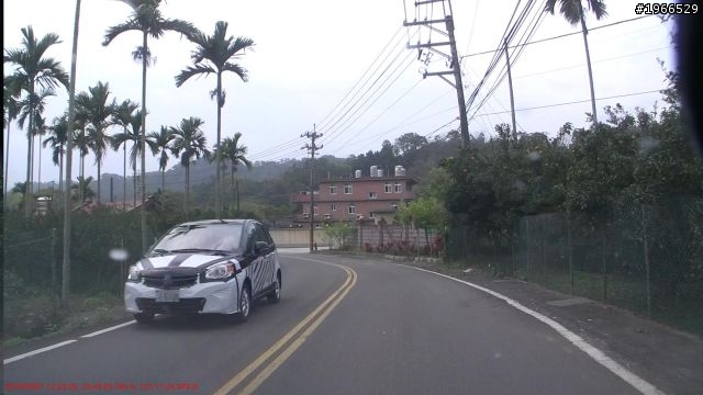 這是哪一家的偽裝車?