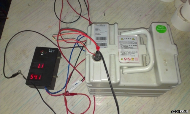 [未儲存文章] 太陽能充電動車電池