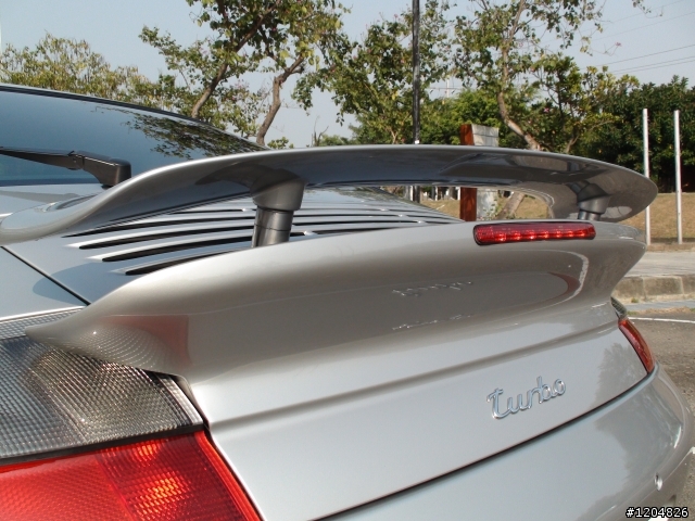 [關箱] 996 turbo