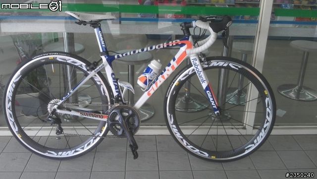 大家來PO上自己絕版 Giant TCR Rabobank愛車吧!