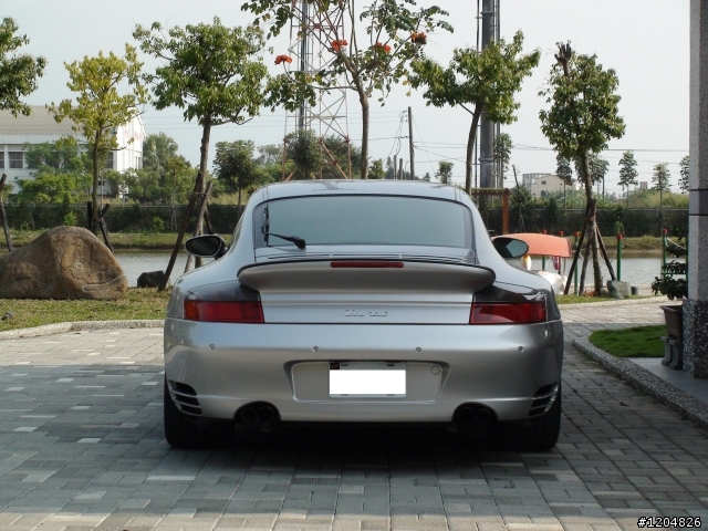 [關箱] 996 turbo