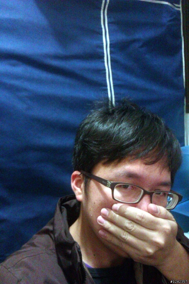 有人和我一樣從小就髮線很高。被笑