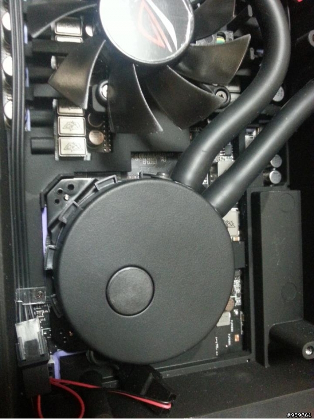 [3/25更新]【戰神 II 次降臨】ASUS ARES II 7990 6G DDR5  強勢登場