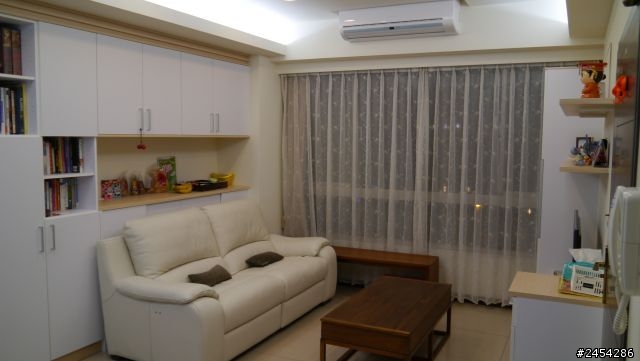 【開箱文】簡約實用的窩~小屋子大收納(系統櫃使用心得分享)