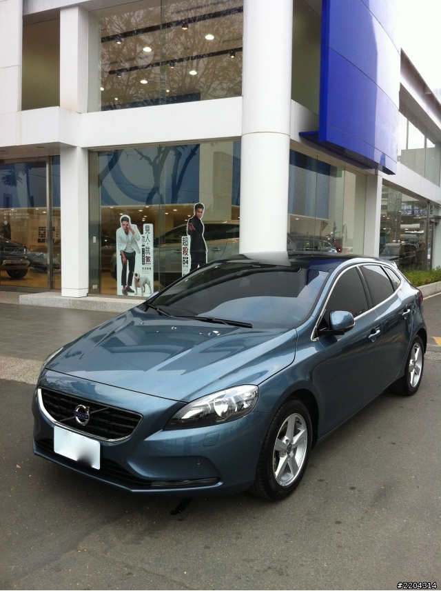 V40迷你開箱