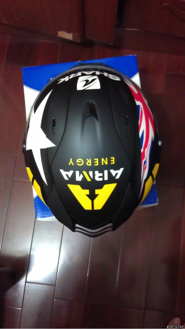 SHARK RACE-R PRO 非常不專業開箱
