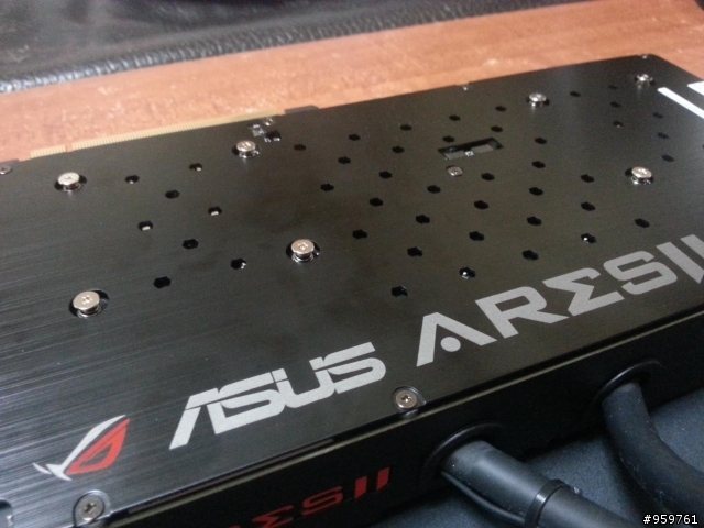 [3/25更新]【戰神 II 次降臨】ASUS ARES II 7990 6G DDR5  強勢登場