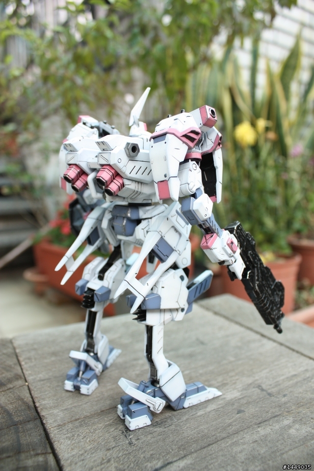 壽屋    ARMORED CORE  1/72  YC07