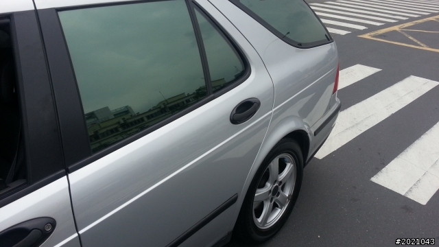 我的02 SAAB95 WAGON 台北