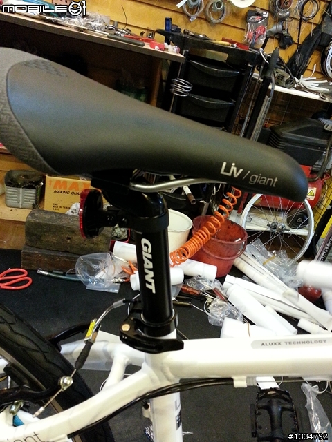 [開箱文]一次開兩箱 Giant TALON W女款登山車 + Giant ATX PRO登山車