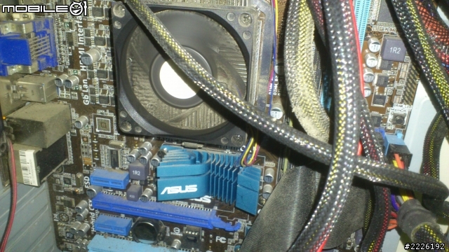 asus 主機板 閃紅燈無法開機