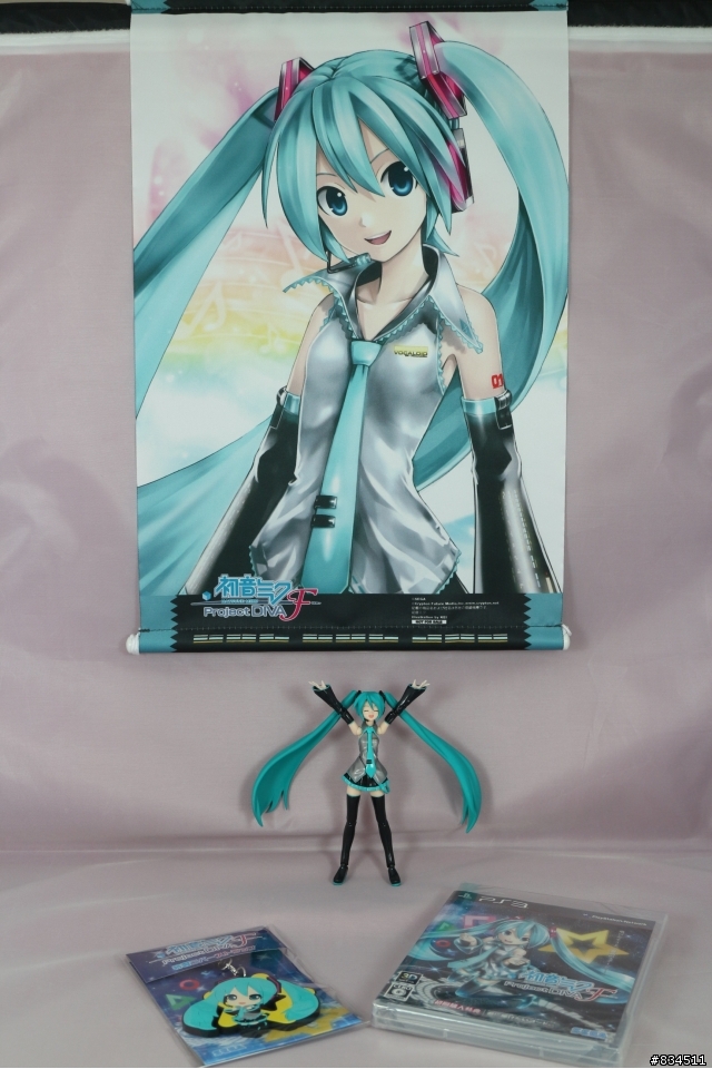 【開箱超劇場】『 初音ミク -Project DIVA- F 』( SEGA-STORE店頭預約特典版 )  簡單介紹~♪