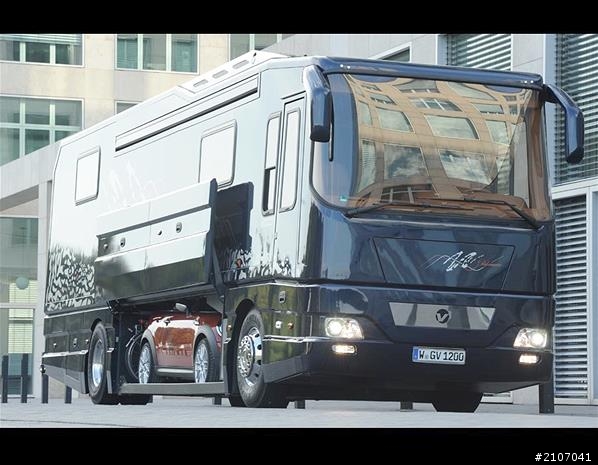 Volkner Mobil Performance 旅行巴士