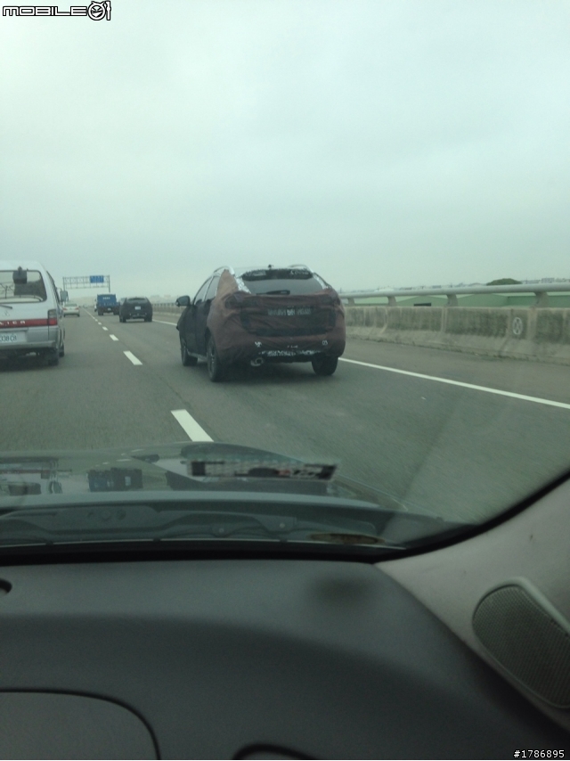 這是納智捷k5還是suv?!偽裝車