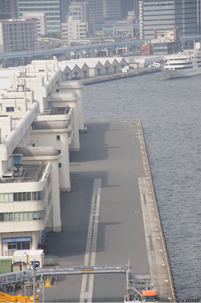 2013 DEFY 3 開箱 + 賞櫻花 + 台場彩虹大橋 一日遊